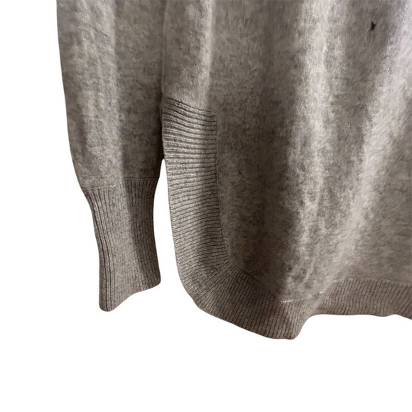 J.Crew Women's Gray 100% Italian Spun Cashmere Sweater M Long Sleeve- flawed - Picture 7 of 14